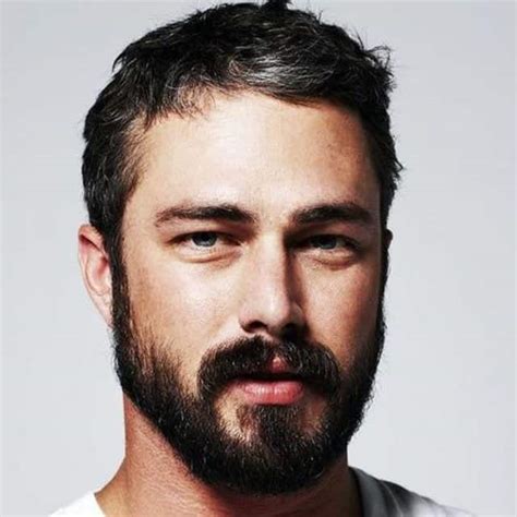 28 Cool Beard Styles for Round Face