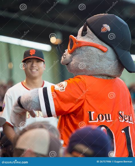 SF Giants Lou Seal Mascot editorial photo. Image of game - 26757986