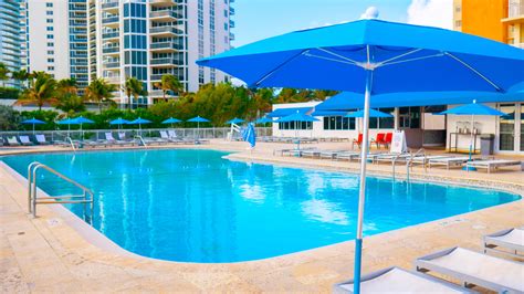 Ramada Plaza Marco Polo Beach Resort | Greater Miami & Miami Beach