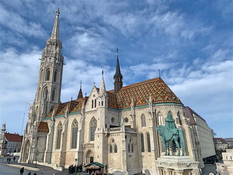 Budapest Matthias Church - Julia Kravianszky, Private Tour Guide in Budapest, Hungary