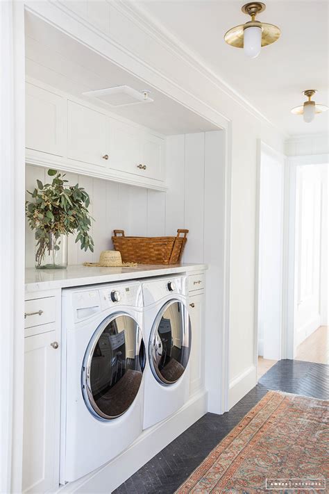 39 Clever Laundry Room Ideas That Are Practical and Space-Efficient - Page 2 of 2