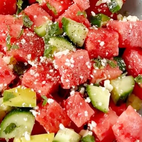 Kate Middleton's Watermelon Salad Is Our New Favorite Summer Dish in 2022 | Watermelon salad ...