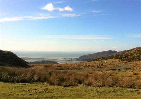 Snowdonia Breaks | 2 Welsh Holiday Cottages | Close to sandy beaches ...