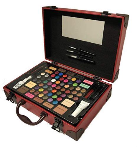 Top 10 Best Professional Makeup Kits in 2022 - Buyinghack