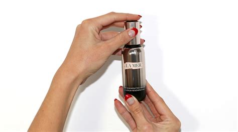 La Mer has updated its cult-favourite Regenerating Serum, and it's ...