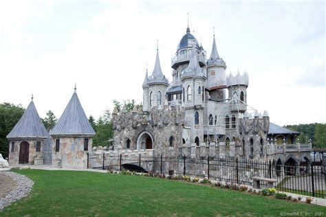 Channel your inner 'Frozen': For $35m, a castle in Conn.