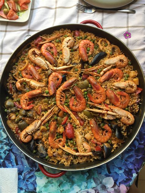 [I Ate] Spanish Paella : r/food