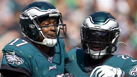 TRADE DEADLINE TODAY: EAGLES ALSHON JEFFERY TO PACK? | Fast Philly Sports