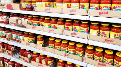 Discontinued Store-Bought Pasta Sauces We Still Miss