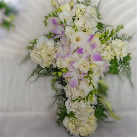 Casket Heart or Cross – McArdle's – Floral & Garden Design