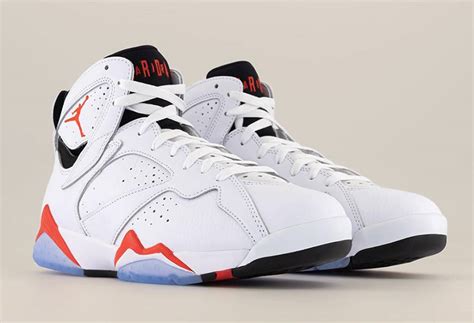 First Look: Nike Air Jordan 7 “White Infrared” | SNKRDUNK Magazine