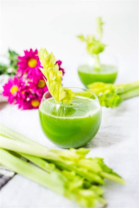 Celery Juice Recipe + Health Benefits! | Feasting At Home