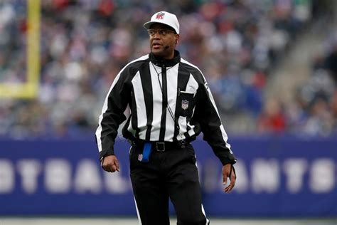 Bengals-Chiefs referee Ron Torbert officiated Cincinnati's Super Bowl 56 loss