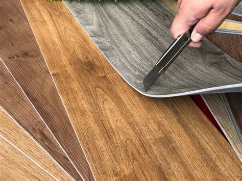 Laminate vs. Vinyl Flooring: Which is Better for You?