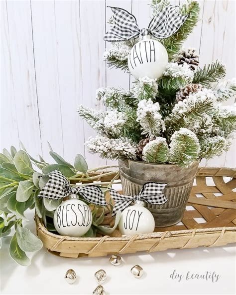 Country Christmas Ornaments: 20 DIY Ideas for You - The Country Chic ...