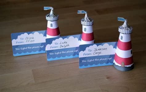 Class Valentines : Hershey's Kiss Lighthouse | Alpha Mom