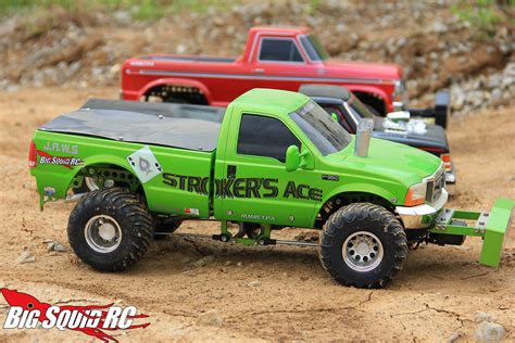 rc nitro trucks mudding 4x4 - Clotilde Bauer