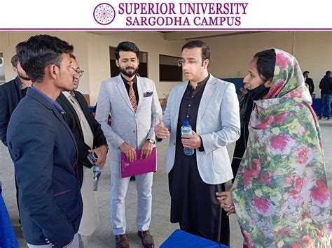 CS and IT students... - Superior University - Sargodha Campus