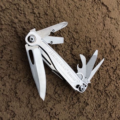 This frankenstein mod might just be the most genious one I've seen on a leatherman. | Multitool ...