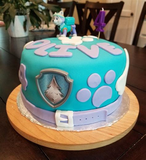 Pin by Marjorie Ouellet on Gâteaux | Paw patrol cake, Cake, Birthday ...