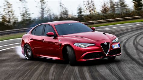 The Motoring World: USA - The Alfa Romeo Giulia Quadrifoglio was ...