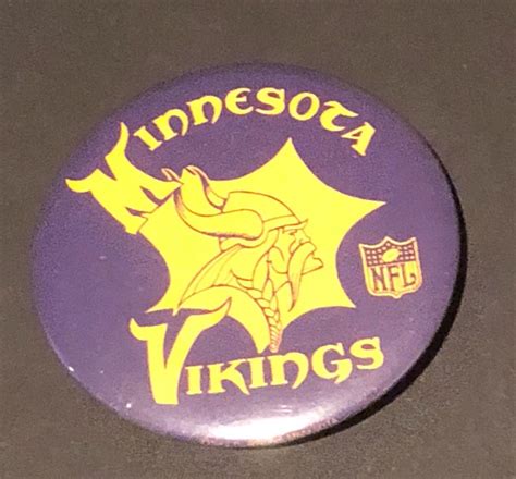 Vintage Minnesota Vikings Pin - Etsy