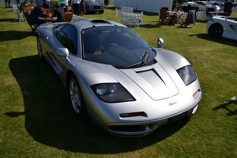 McLaren F1 1992 - 2000 Specs and Technical Data, Fuel Consumption, Dimensions