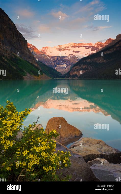 Lake Louise at Sunrise, Banff National Park, Alberta, Canada Stock Photo - Alamy