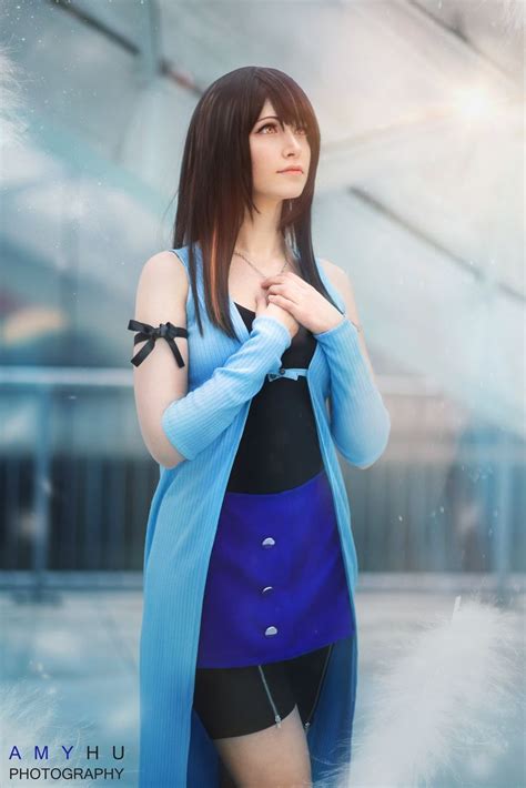 Squall Leonhart & Rinoa Heartilly Cosplay - Final Fantasy VIII in 2022 | Final fantasy cosplay ...