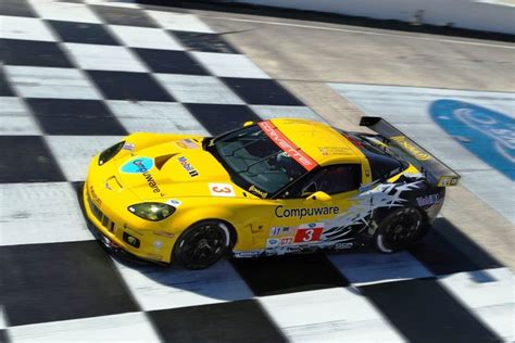 Video: National Corvette Museum's New Racing Exhibit