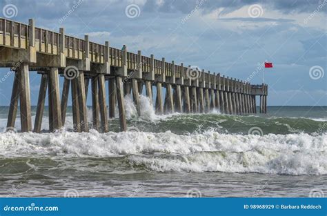 Pensacola Beach Pier As Tropical Storm Hermine Passes Stock Image - Image of jetty, hurricane ...