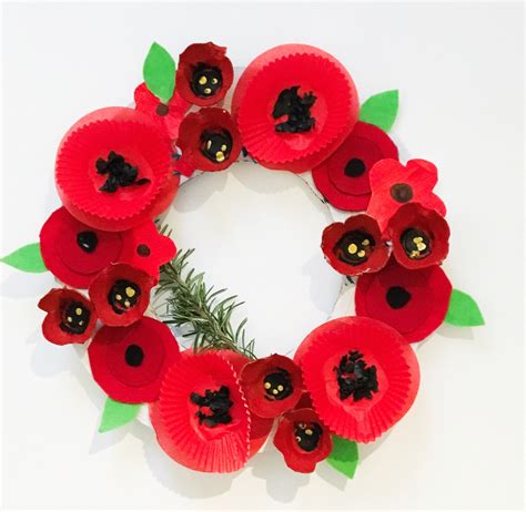 DIY Poppy Remembrance Wreath - Oh Creative Day