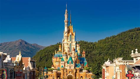 Hong Kong Disneyland Wallpapers - Top Free Hong Kong Disneyland Backgrounds - WallpaperAccess