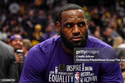 Lebron James Angry Photos and Premium High Res Pictures - Getty Images