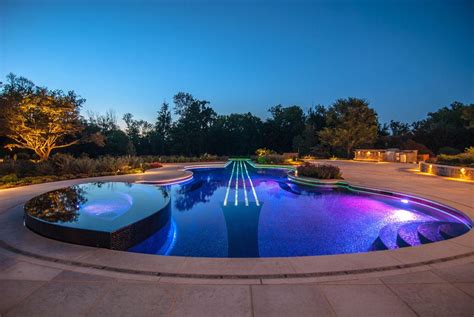 Luxury Outdoor Swimming Pools | Backyard Design Ideas