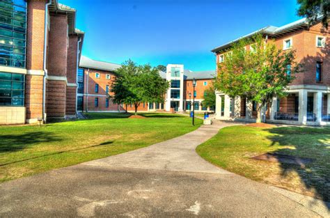 Freshman Living Learning Center (FLLC)