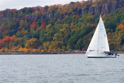 Hudson River Community Sailing – Sailing on the Hudson River