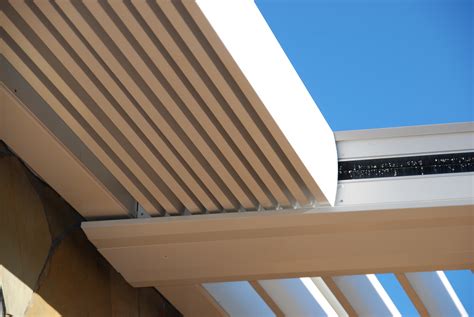 Retractable Roof Systems for your patio shade