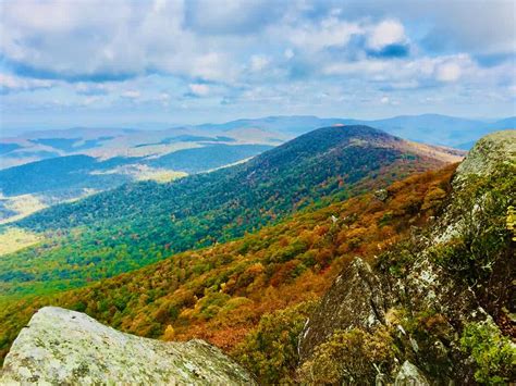 5 Ways to Enjoy Fall Foliage in Shenandoah National Park