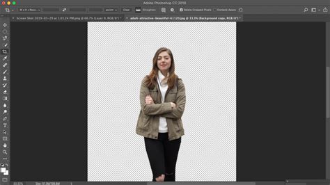 How to Smooth Edges in Photoshop (Photoshop Feather) | Skylum How-to