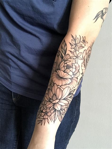 Floral half sleeve completion by Leah B at Waukesha Tattoo co in Waukesha, WI : r/tattoos