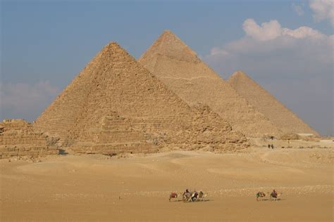 giza-pyramids-cairo-egypt - 4070 - The Wondrous Pics