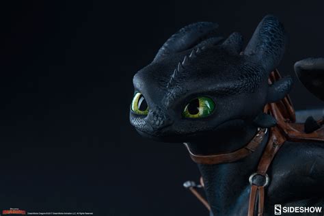 HOW to TRAIN YOUR DRAGON: DRAGON TRAINER – TOOTHLESS Statue SIDESHOW | Edicollector