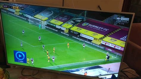 State of this throw-in (Burnley v Wolves) : r/soccer