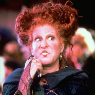 Bette Wants to Know Who’d Play Her in a ‘Hocus Pocus’ Remake