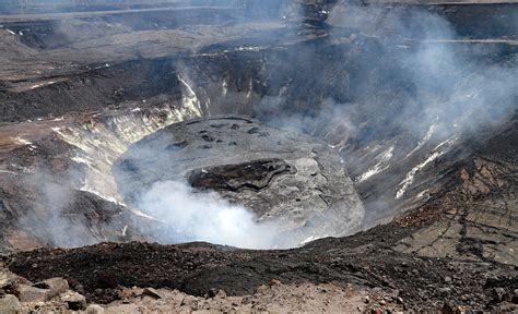 Halemaumau Crater (3 February 2021) (Kilauea Volcano, Hawaii) - a photo ...