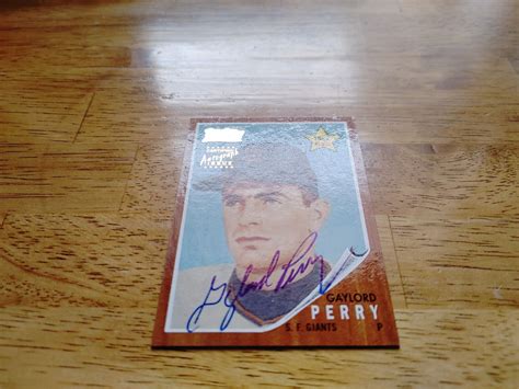 Gaylord Perry 2002 Team Topps Legends Autograph '62 Rookie Reprint #TT ...