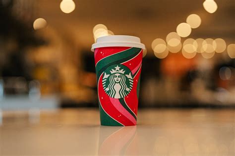 Starbucks holiday drinks 2023: Winter menu and red cups drop tomorrow - nj.com