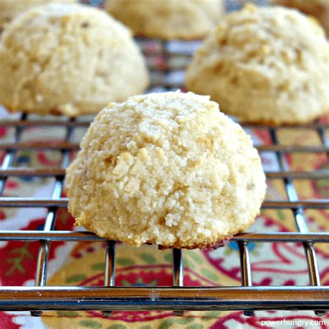 3-Ingredient Banana Almond Flour Cookies {Vegan} | power hungry