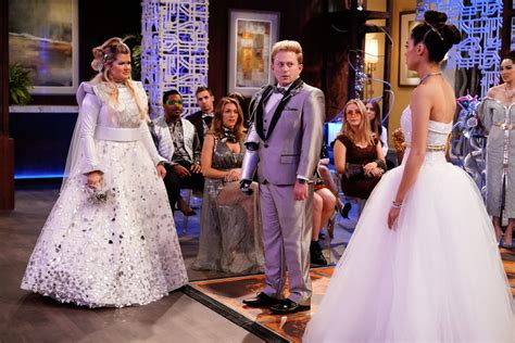 Wedding Bells are Ringing in New Photos from iCarly “iRobot Wedding” – BeautifulBallad